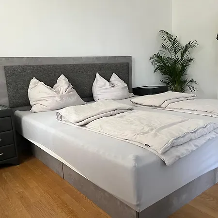 Loft Mit Kingsize Wasserbett グラーツ